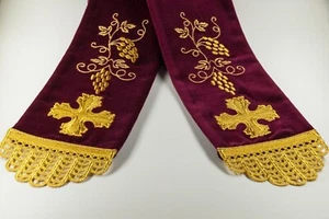 Segnalibro nastro evangelico ricamato filo oro bordeaux velluto bordeaux chiesa cristiana - Foto 1 di 11