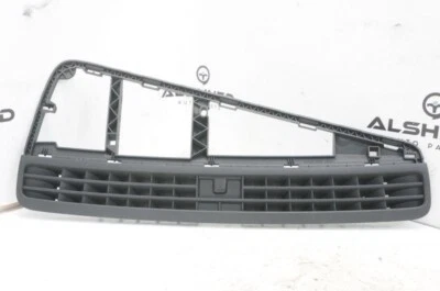 Audi A4 2013-2016 tablero central descongelación rejilla de ventilación de aire 8T1-819-635-A fabricante de equipos originales Foto 1 de 4