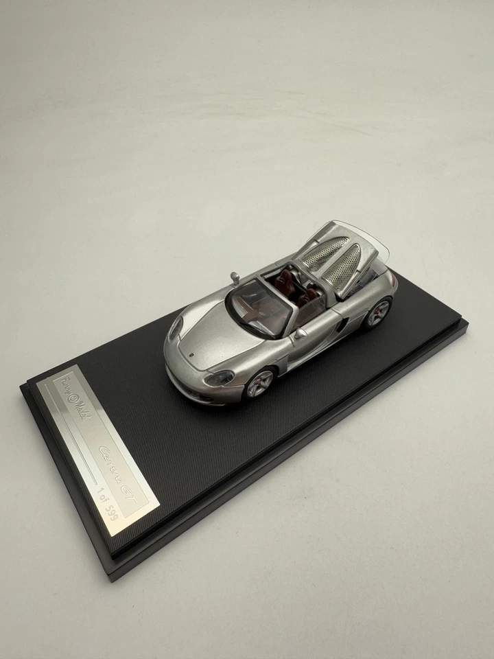 1/64 scale Funny Model Porsche Carrera GT tettuccio rimovibile - Immagine 1 di 4