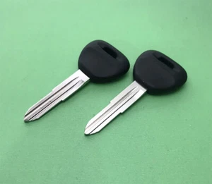 2x Blank Key Uncut for Mitsubishi Fuso Avenger Eagle 3000GT Truck L200 L300 L400 - Foto 1 di 3