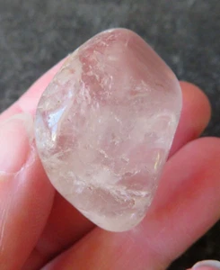 CUARZO LITIO RARO (20,0 gramos / 32 mm) TUMBLESTONE (D5) 'CURATIVO' - Imagen 1 de 7