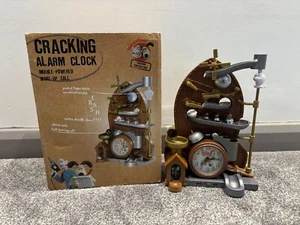 BNIB 2010 Aardman Wallace & Gromit - Cracking Alarm Clock - Marble Powered RARE - Picture 1 of 8