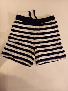 H&M Kurze Hose Shorts Gr. 110 blau/weis-gestreift 1-99 - Bild 1 von 3