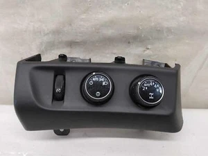 84254253 Transfer Case Switch ESCALADE ESV 19 - Picture 1 of 4