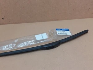 Hyundai Veloster FS Front Left Wiper Blade 2011-2017 983602L930 Genuine NEW - Picture 1 of 8