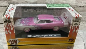 M2 MACHINES AUTO DRIVERS 1969 DODGE CHARGER DAYTONA HEMI PINK CHASE 12-28 NIP - Picture 1 of 4