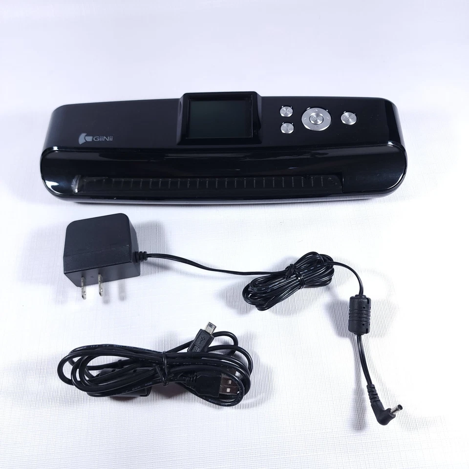 💥 GiiNii NuLife Photo Scanner 2.4 Inch LCD Screen Full Size Scanner Free Ship - Image 1 of 4