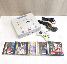 Sega Saturn white console bundle with 5 games, 1 controller & cables Japan