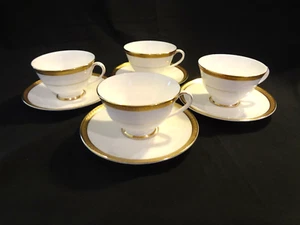 Royal Doulton China - Oro Real - Juego de 4 tazas y platillos - Imagen 1 de 6