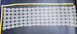 True Vintage Handarbeit gehäkelt Tischläufer Kommode Schal beige 43" x 12" - Bild 1 von 4