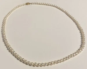 Vintage 14k Yellow Gold Clasp White Pearl Women’s Necklace - Picture 1 of 8