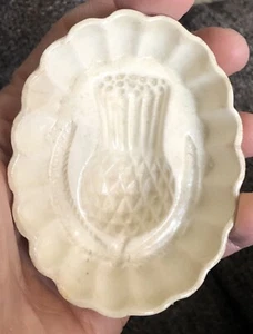 Antique Early Creamware Individual Small Mold Thistle - Picture 1 of 10