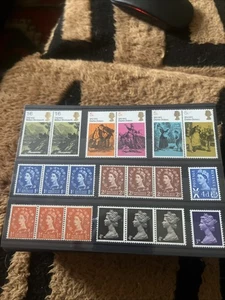 British Unused Stamp Collection - Picture 1 of 4