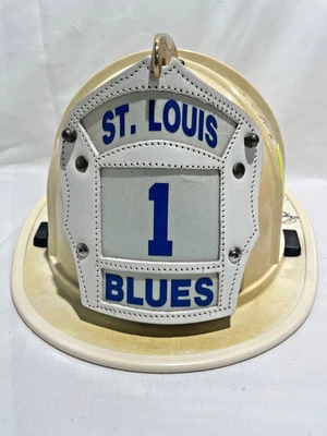 Morning Pride 本·富兰克林消防头盔 贝壳 亲笔签名 圣路易斯蓝调 2002 — 第 1/4 张图片