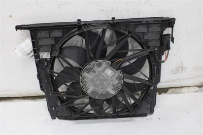 RADIATOR FAN ASSEMBLY 550i 550i Gt 650i 750 HYBRID 750i 750il 09-15 1415148 Foto 1 de 4