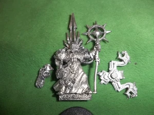 WARHAMMER40K CHAOS SPACE MARINE SORCEROR  WITH STAFF  U1 - Picture 1 of 2