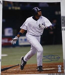 Tony Clark Signed 2004 Yankees Baseball 16x20 Photo BAS Beckett COA Picture Auto