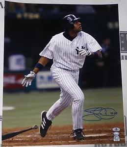 Tony Clark Signed 2004 Yankees Baseball 16x20 Photo BAS Beckett COA Picture Auto - Picture 1 of 24