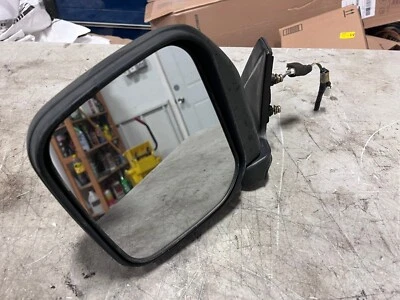 1997-2002 Mitsubishi Montero SPORT DRIVERS LEFT Side View Door Mirror #DSnn - Image 1 of 3