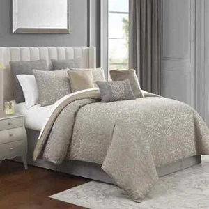 Waterford Medallion Grey King 6PC Comforter Set, Silver - Bild 1 von 9