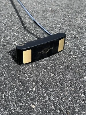 Maltby Professional Carbon-Brass Series RM902 Putter Right Handed - Image 1 of 4