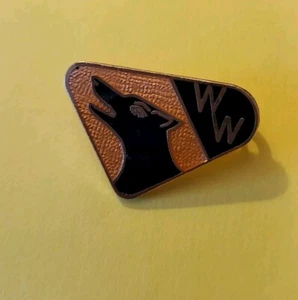 Collectable WOLVES '1960's COFFER' Enamel Badge pin Wolverhampton Wanderers - Picture 1 of 3