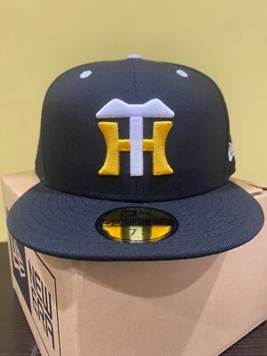 NEW ERA 59FIFTY Fitted Cap HANSHIN TIGERS NPB Baseball Cap Classic 1970-73 - Image 1 of 4