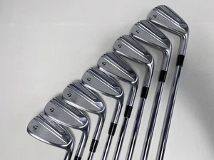 TaylorMade P790 2019 Iron Set 4-PW+GW Dynamic Gold R300 VSS Pro 105g Regular RH - Picture 1 of 11