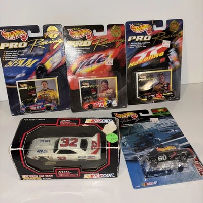 Lote de 3 Hot Wheels Pro Racing 1ª Edición NASCAR 1/64 Diecast Plus Extras Foto 1 de 4