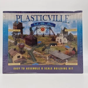 Bachmann 45971 O Scale Plasticville Rural Two Story House Model Building Kit - Picture 1 of 1