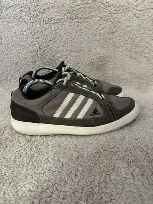 Adidas Traxion Zapatos de Golf Sin Tacos Tenis Marrón Blanco G44600 Para Hombre Talla 9” Foto 1 de 4