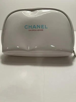 Bolso de Cosméticos Chanel Blanco Charol Un Ete A Venise A Summer In Venice Nuevo Foto 1 de 4