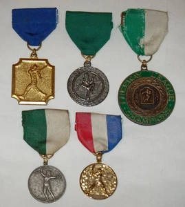 Vintage Sportmedaillen sportliche Erfolge 5 Stück - Bild 1 von 5