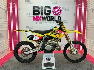 Suzuki RM 250 2007 - Makita Suzuki - Brand New Full FMF Exhaust & New Tyres - Picture 1 of 24