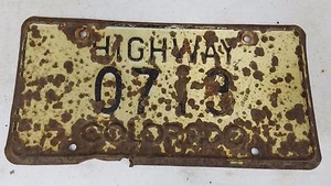 Expired COLORADO Highway License Plate 0713 - Picture 1 of 1