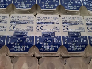 Acuvue Oasys Kontaktlinsen Astigmatism 80 Stück -1.25/-0.75 - Bild 1 von 3