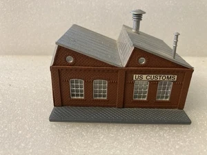 N Scale One Story Building US Customs 1004??B5026-4A25 - Picture 1 of 9