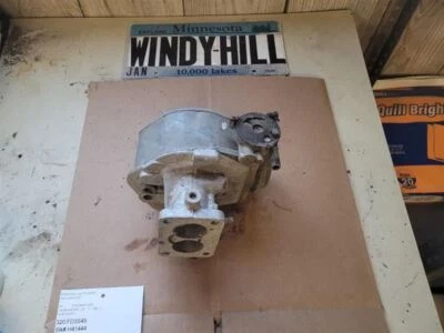 49 50 51 MERCURY SIDE DRAFT Carburetor   - Image 1 of 4