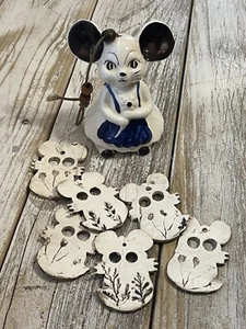 Carillón de viento de cerámica vintage antropomórfico para niña ratón con recortes de ratones de cerámica - Imagen 1 de 11