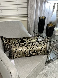 2-NWT CALDEIRA LEOPARD DESIGN DECORATIVE PILLOWS - Picture 1 of 21