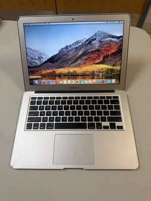 Laptop Apple MacBook Air A1369 13" - MC965LL/A (Julio, 2011) Foto 1 de 4