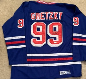 WAYNE GRETZKY SIGNED NEW YORK RANGERS THROWBACK JERSEY BECKETT COA FULL LETTER - Picture 1 of 6