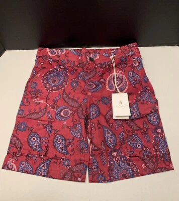 GUCCI Bermuda Estampada Paisley Niño Pantalones Cortos Talla Rubí Estampado Talla 8 Precio de venta sugerido por el fabricante $305.00 Foto 1 de 4