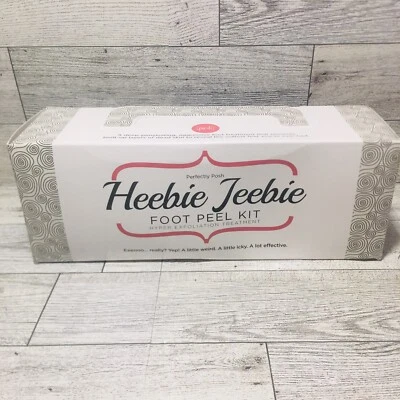 Perfectly Posh Heebie Jeebie Foot Peel Kit Exfoliation Treatment NEW Retired HTF - Image 1 of 4