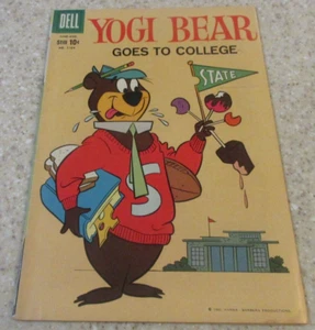 Yogi Bear Goes to College Four-Color 1104 (1960) WHOLESALE $23.00! - Picture 1 of 2