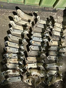 Ace Industries 115mm Quad Gutter External Cast Mitre Home Gutter Brackets 135&90 - Picture 1 of 3