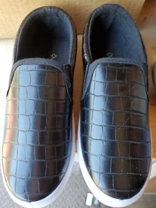 NEW W/O box Qupid SLIP ON LOAFER Black MOCCASIN WOMEN FLAT Shoes Size 5.5 - Picture 1 of 3