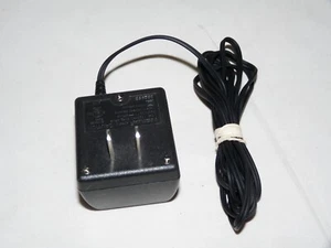 Genuine Nokia ACP-7U Travel Wall AC Power Adapter Charger for Nokia Cell Phone - Picture 1 of 3