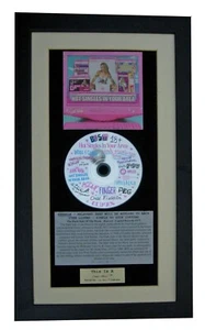 SCENE QUEEN Hot Singles In Your Area CLASSIC CD Album FRAMED+FAST GLOBAL SHIP - Imagen 1 de 8