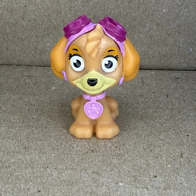 Mini figura Skye adorno de pastel - Skye Paw Patrol coleccionable Foto 1 de 2